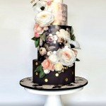 Black and Gold Wedding Cake