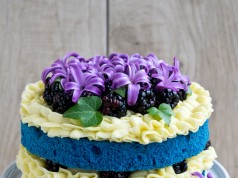 How To Make A Blue Velvet Naked Cake