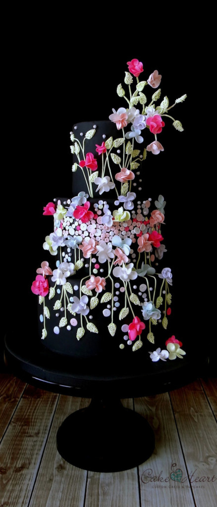 Black Wedding Flower Cake