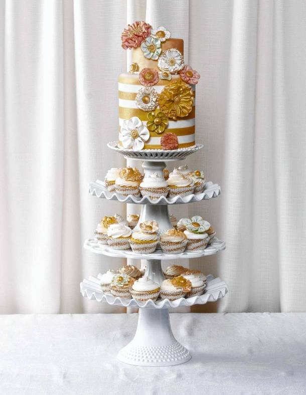 Fashion-Inspired Wedding Cakes