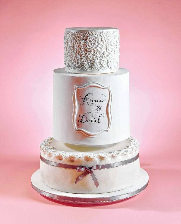 Fashion-Inspired Wedding Cakes