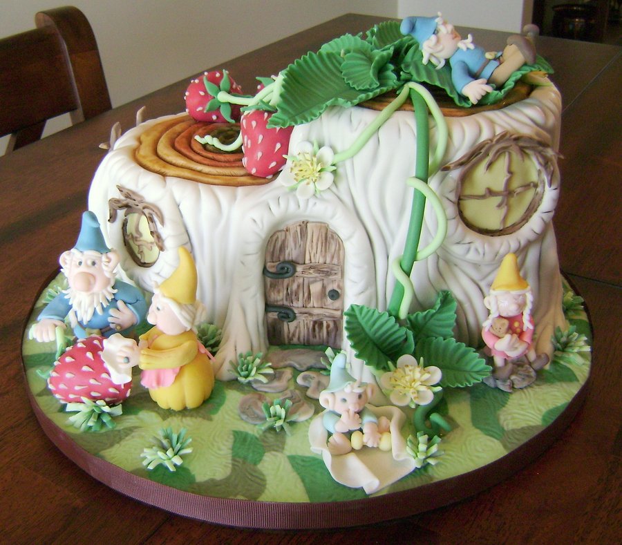 Most Creative and Pretty Wedding Cake Inspiration