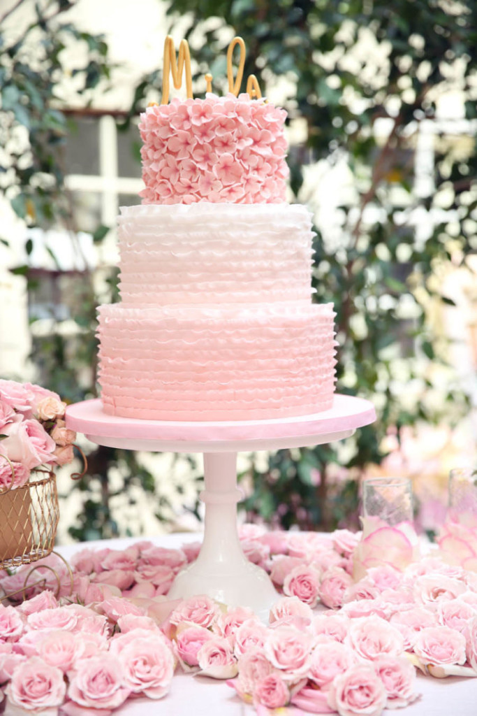 Most Creative and Pretty Wedding Cake Inspiration
