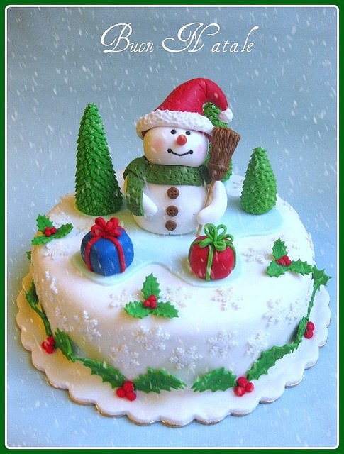 Cute Snowman Cake