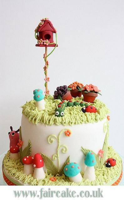 The-Secret-Garden-Cake.jpg