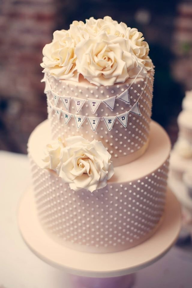 Wedding Cake by Amelie’s Kitchen