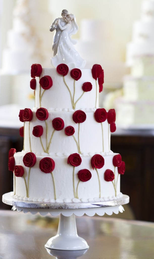 Fondant Roses Cake