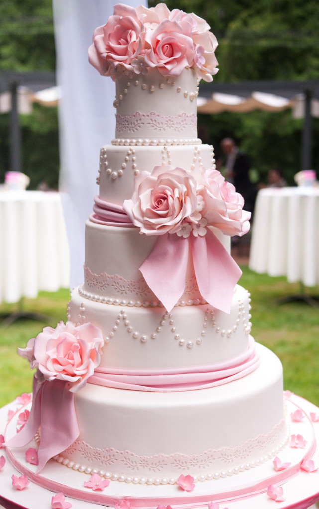 Breezy Pink Cake