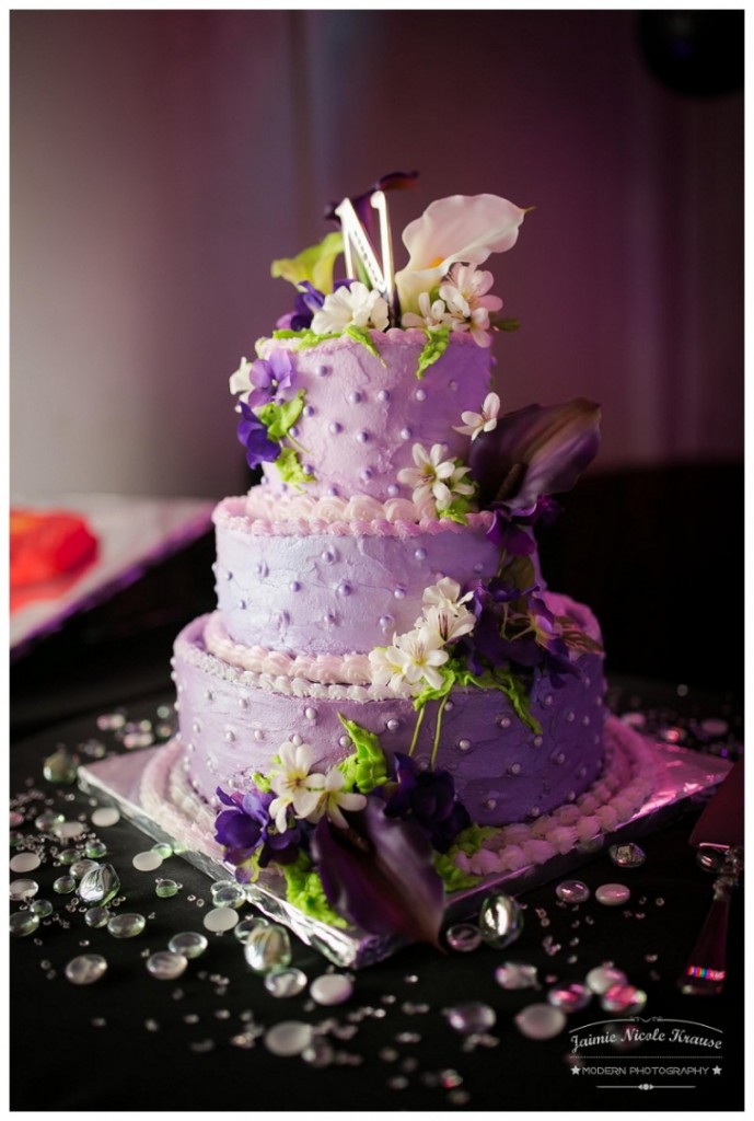 Glamorous Beautiful Purple Cake