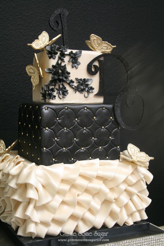 Gorgeous in Black and Ivory Cake
