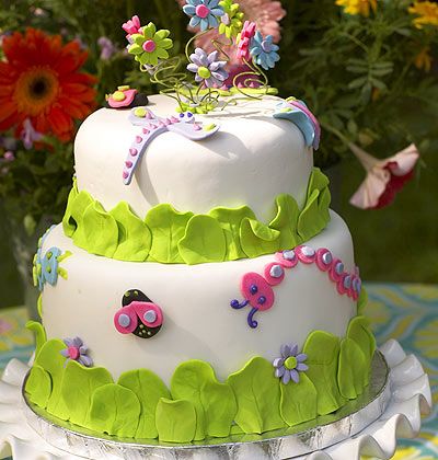 Top easy spring cake decorating ideas for a stunning dessert display