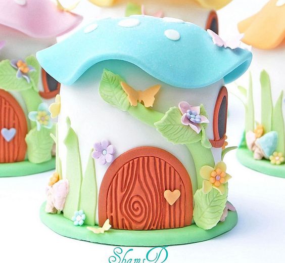 Mini Toadstool House Cake