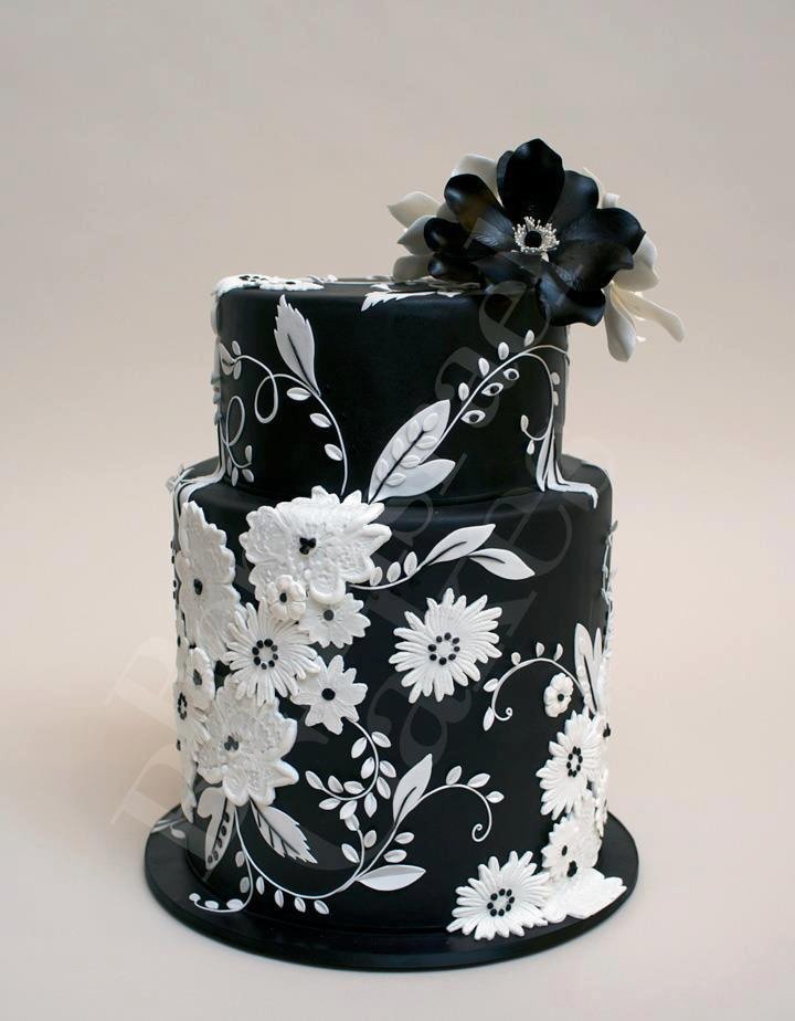 Sweet Lake Cake