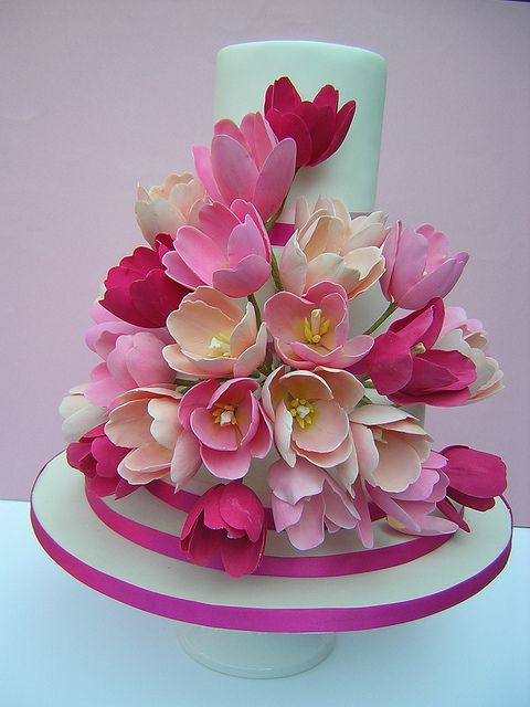 Tulip Wedding Cake