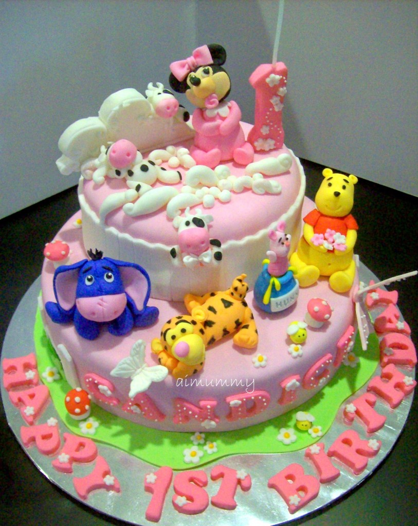 Baby Minnie Cake
