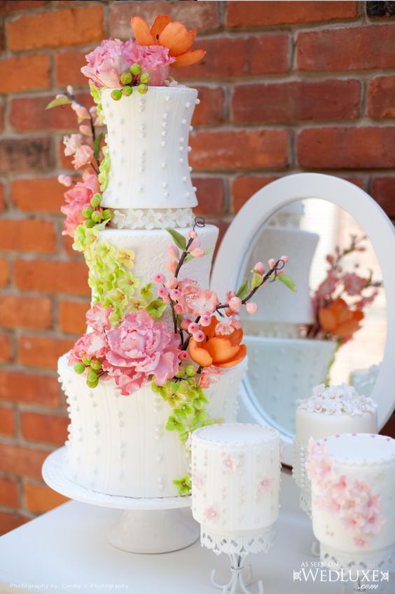 Delightful Wedding Cake