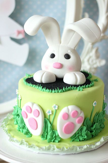 Buttercream Cake Design - Bunny birthday cake | Facebook