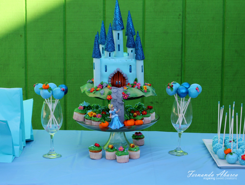 Fernanda Abarca Cinderella Cake