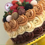 Nurğül Ümit'i's Cake