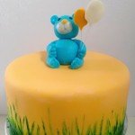 Simple Bear Cake by Daniel Guiriba‎
