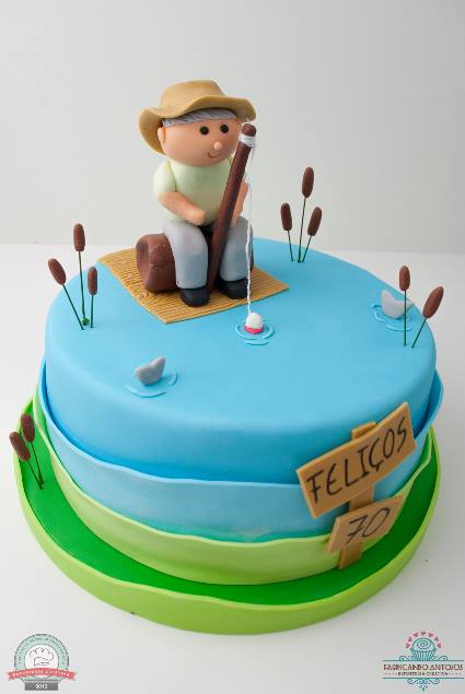 Fisher's Cake by Fabricando Antojos