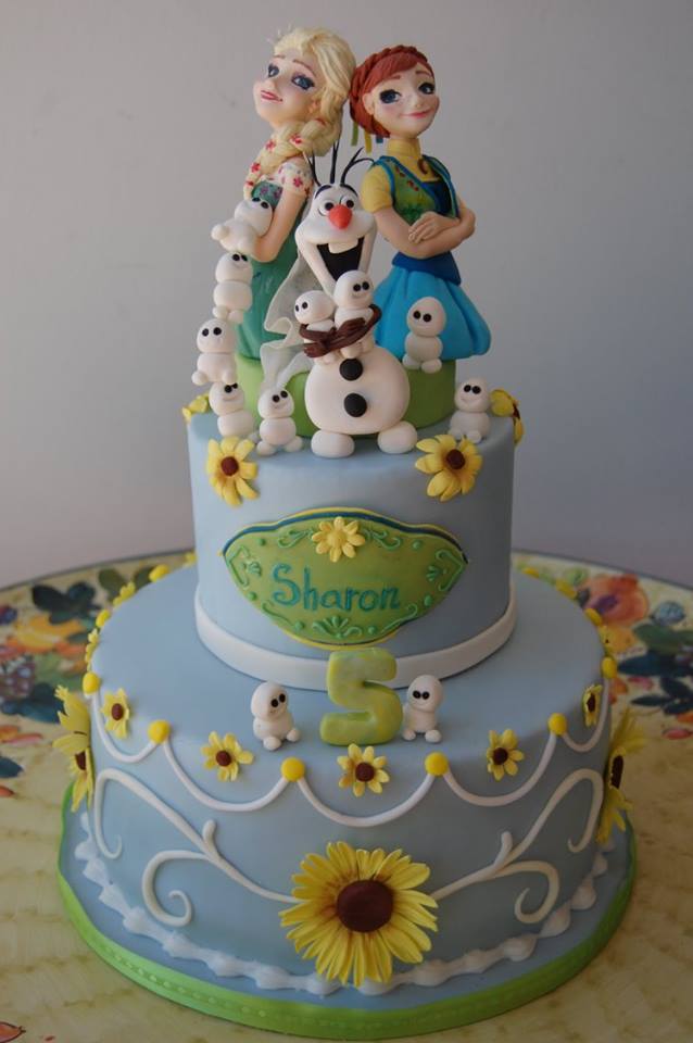 Giovanna Bilello's Frozen Inspired Cake
