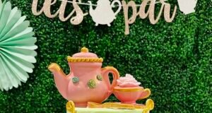Cake by Savi-Licious Cakes