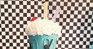 Cake by Kayla Ds Bakery