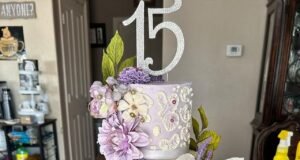 Cake from Balloons & Sweets By Jennifer