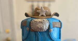 Cake by Cuff ‘Em Cakes