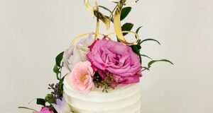 Cake by TayTay’s Sweets