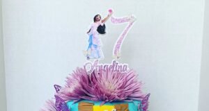 Cake by Liana Bakes