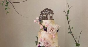 Cake from Tiers of Joy-Cakes by Traci