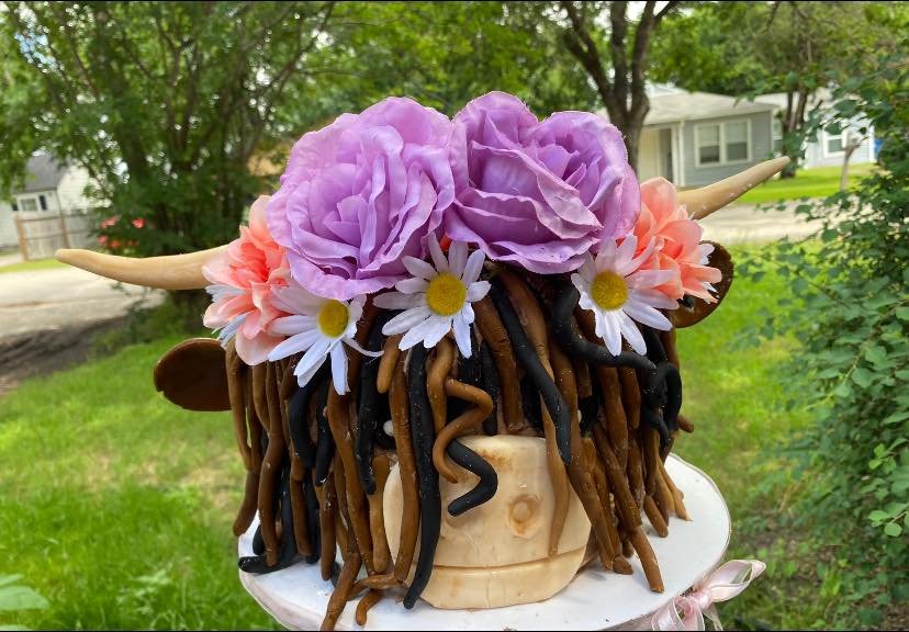 Cake by Ashlyn’s Cookies & Creations