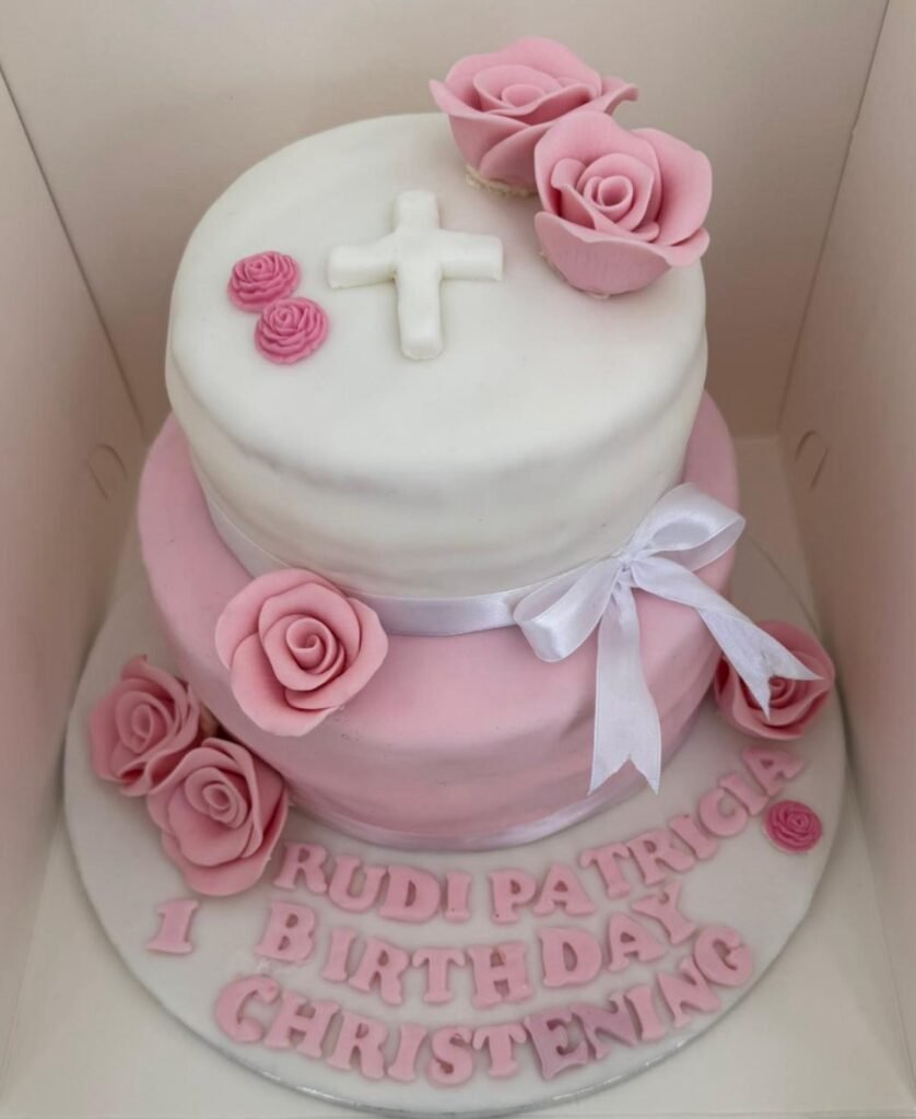 Cake by Carlos Bakes