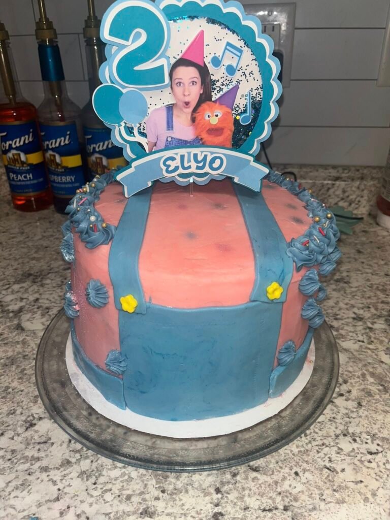 Cake by Chorrushi’s Creations