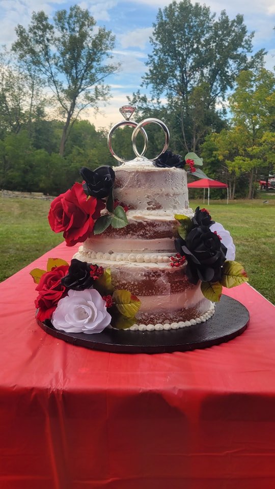 Cake by Haylee's Cakes