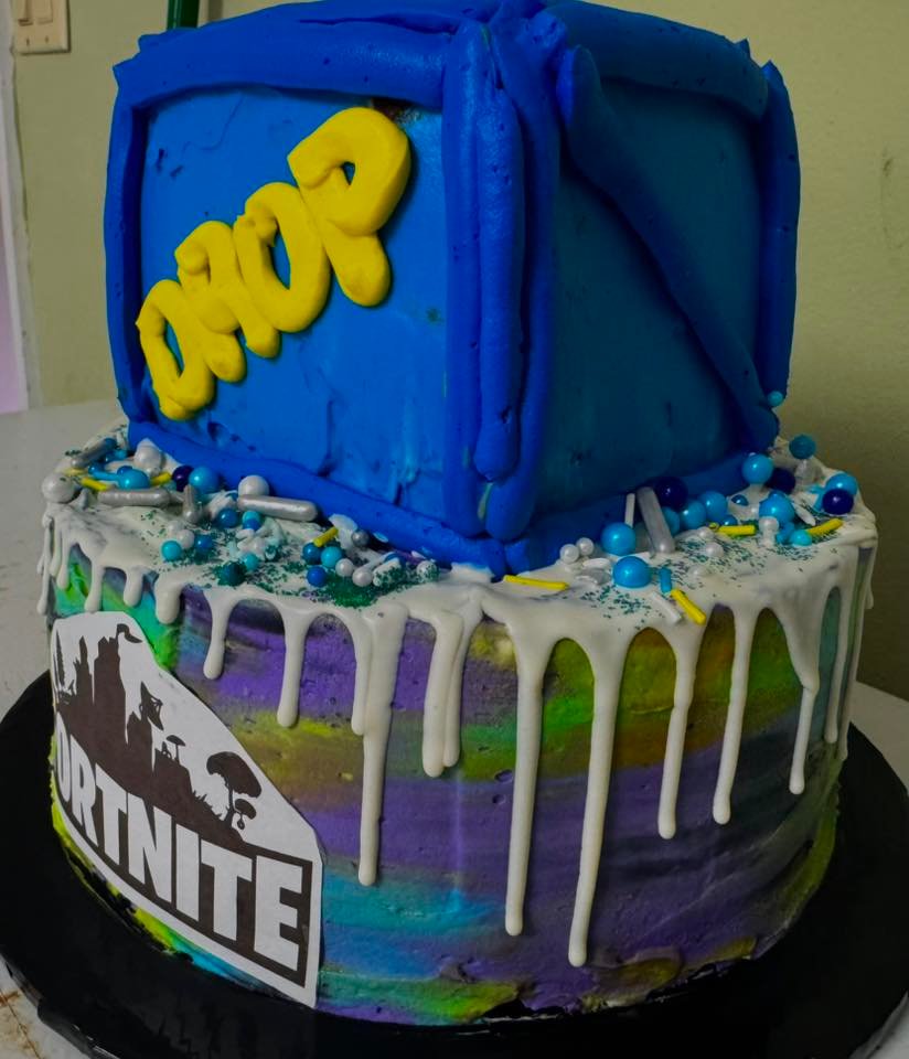 Cake by McKenna’s Sweet Blessings