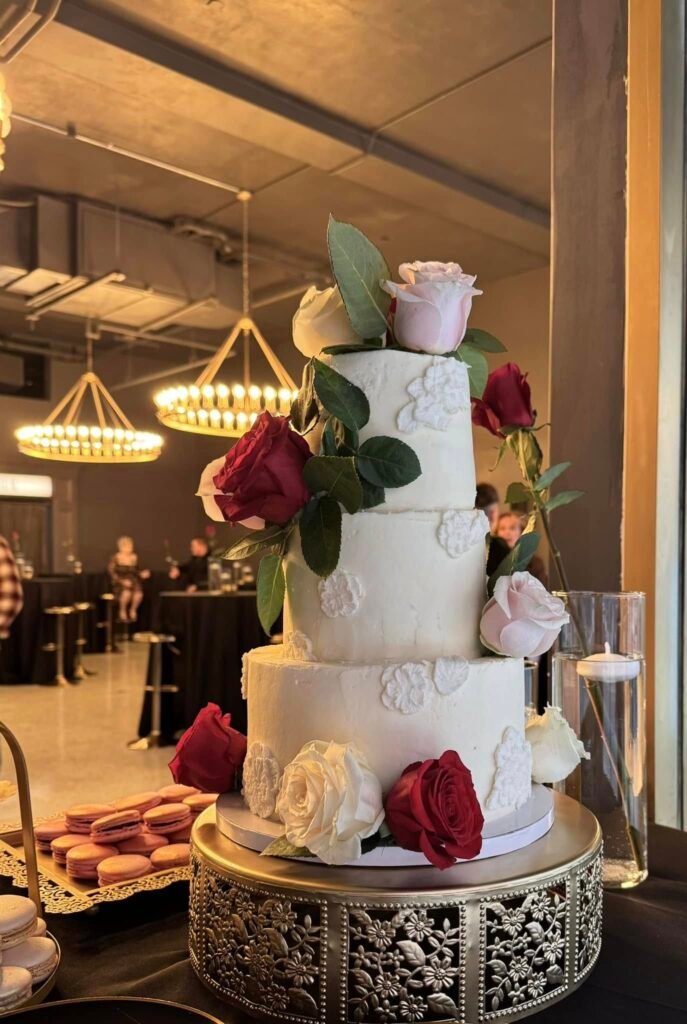 Cake by Moonlight Bakery
