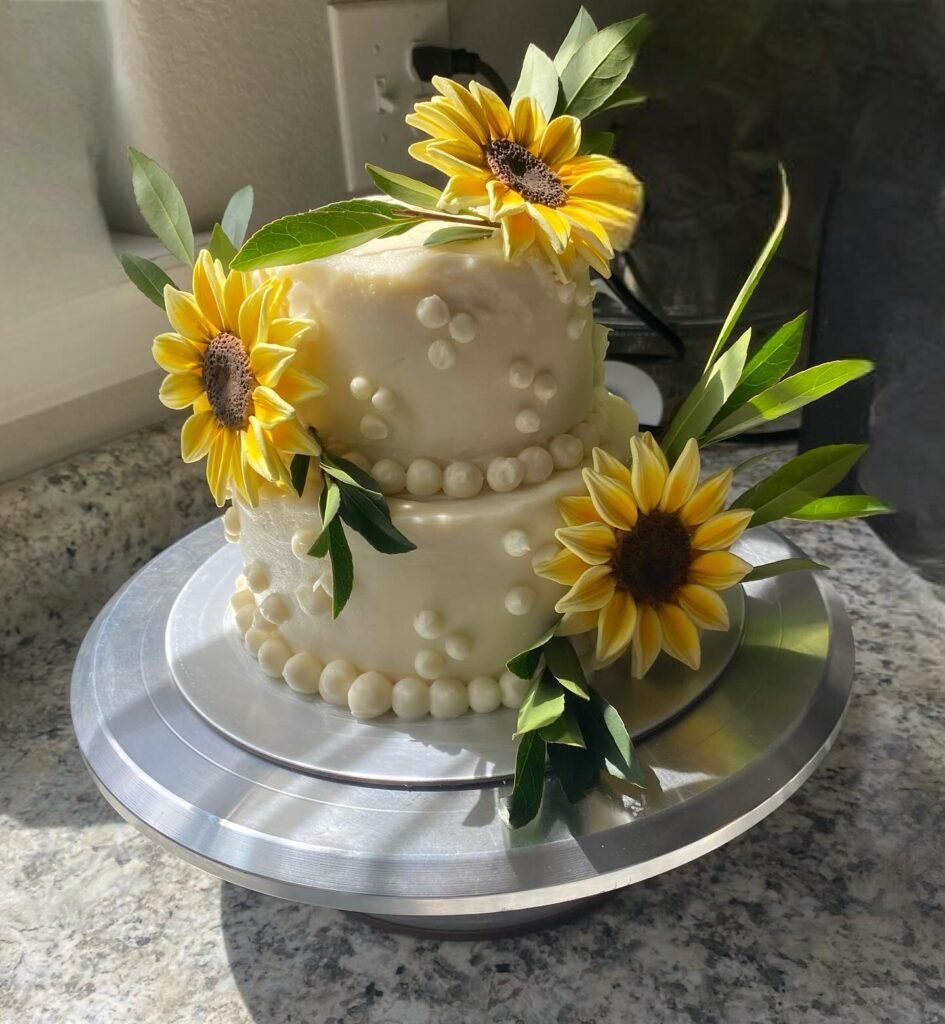Cake by Naomi's Sweet Creations
