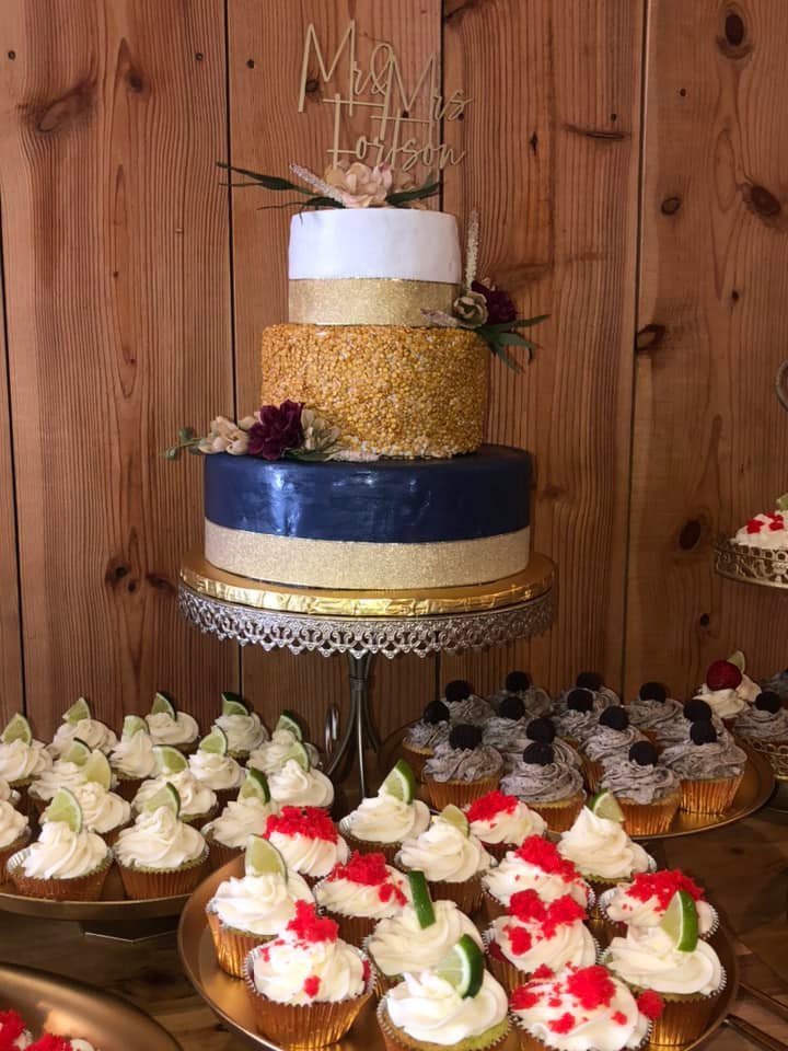 Cake by Diane's Cake Creations