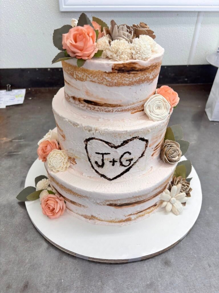 Cake by Fancy Pastry Shop