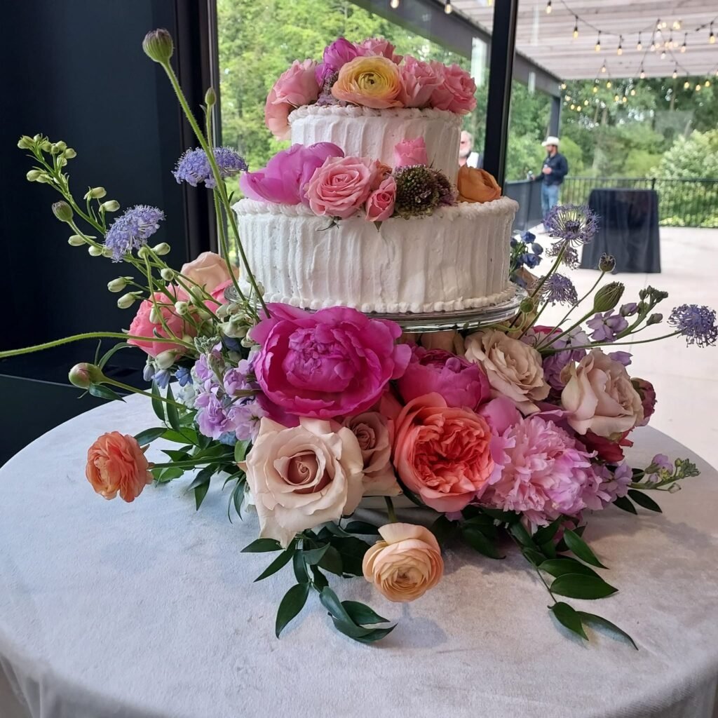 Cake by HEARTS DESIRE Home Bakery