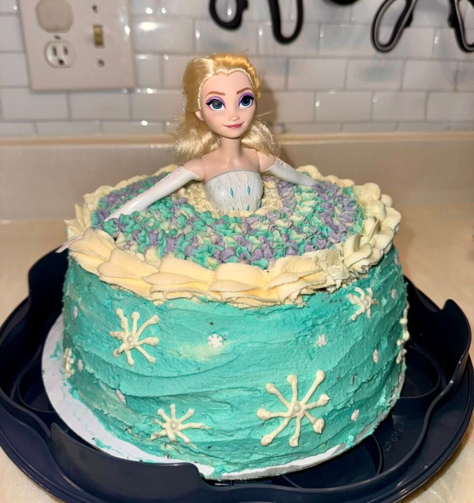 Cake by E’s Sweets