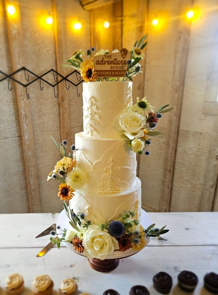 Cake by The Yellow Cupcake