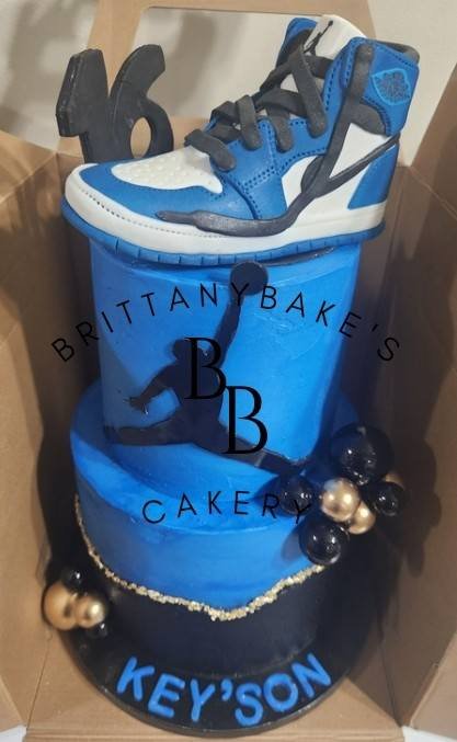 Cake by Brittany Bake's Cakery