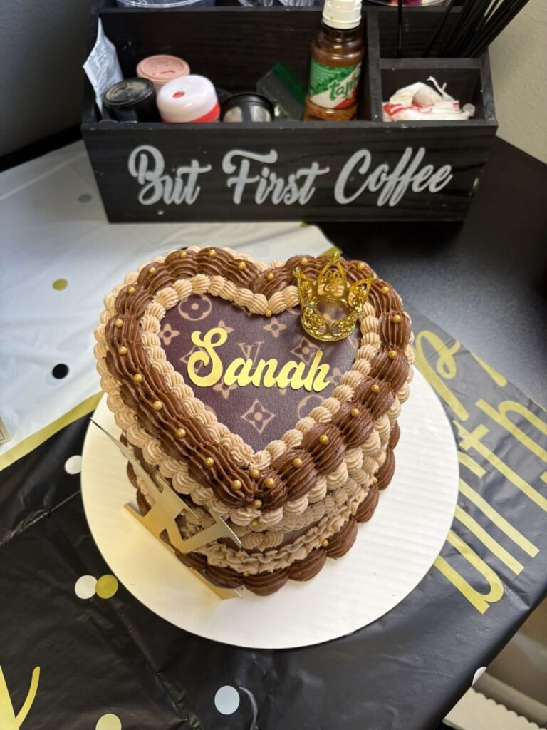 Cake by Bella Moo's Sweet Shop
