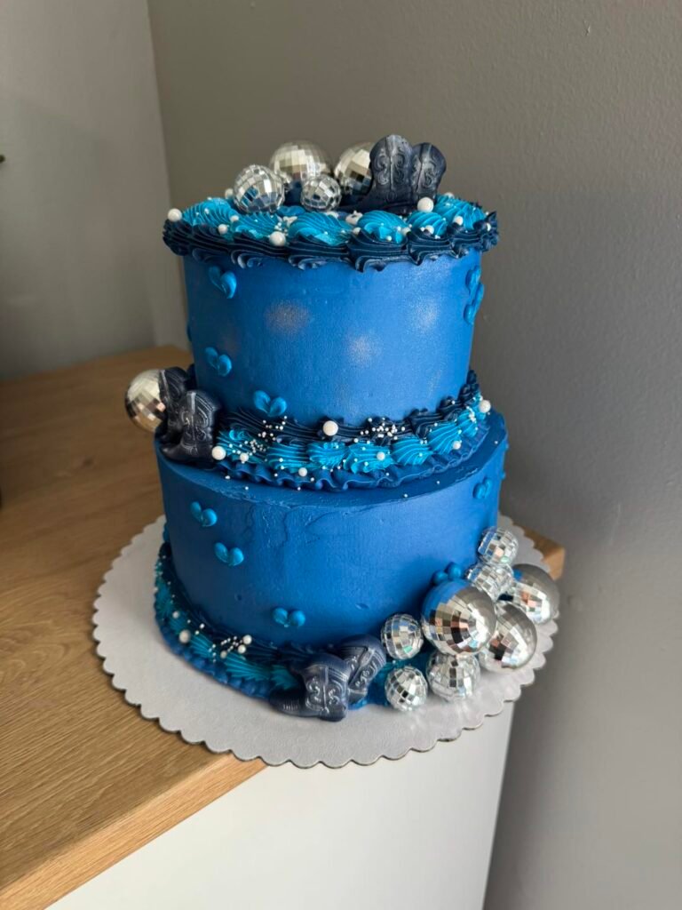 Cake by Emma Lou's Bakehouse