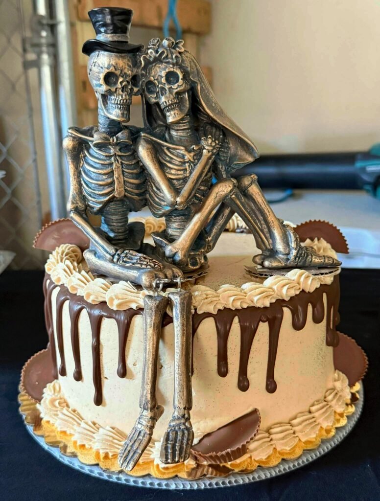 Cake by S & R Cupcakes