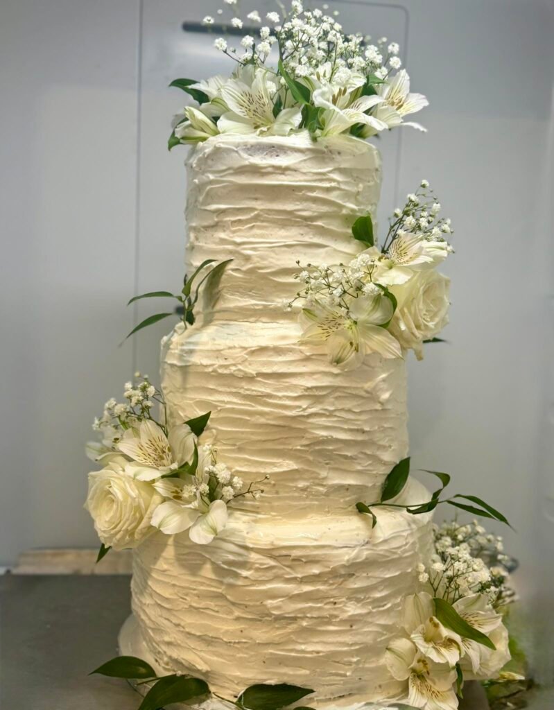 Cake by Suga Nana Bakery